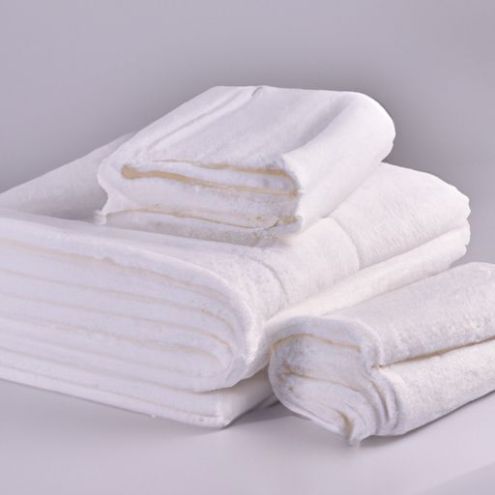ผ้าขนหนูอาบน้ำนุ่มแบบใช้แล้วทิ้งสีขาวคุณภาพสำหรับตัวอย่างฟรีสูง
