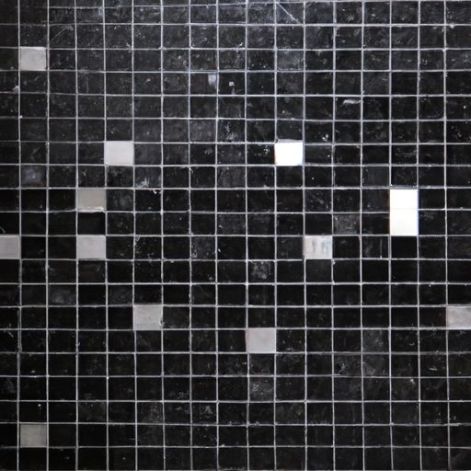Hochwertige schwarze Mosaikoberfläche, Glasmosaikfliesen, Wandplatte, Kunststein, modern