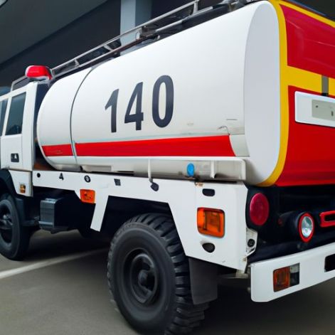 ราคา Dongfeng 5 ลูกบาศก์เมตร ขายรถ 4×2 รถดับเพลิง 4 cbm ขนส่งถังเก็บน้ำและรถดับเพลิง 1000 Gallon China โรงงานต่ำ