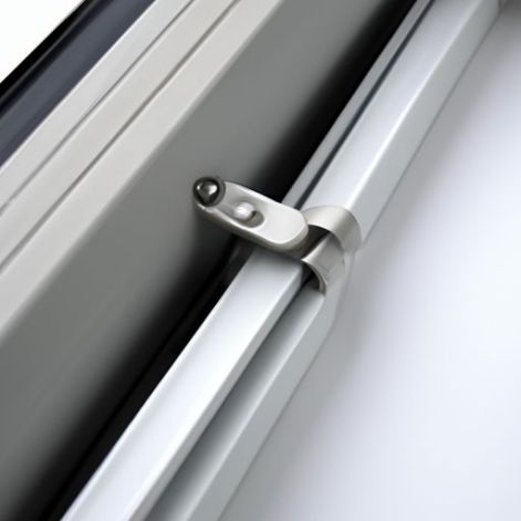 Fenêtre de restriction de maintien à friction coulissante avec angle d'ouverture de fenêtre peint en poudre pour fenêtre à guillotine supérieure, restricteur télescopique réglable à 2 barres