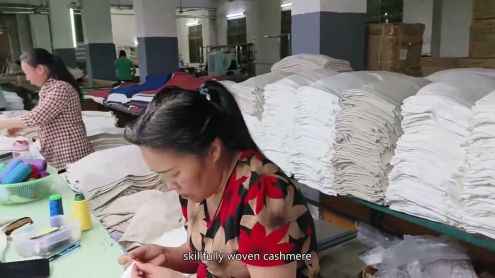 nhà sản xuất áo cardigan nữ,nhà sản xuất áo len mùa hè
